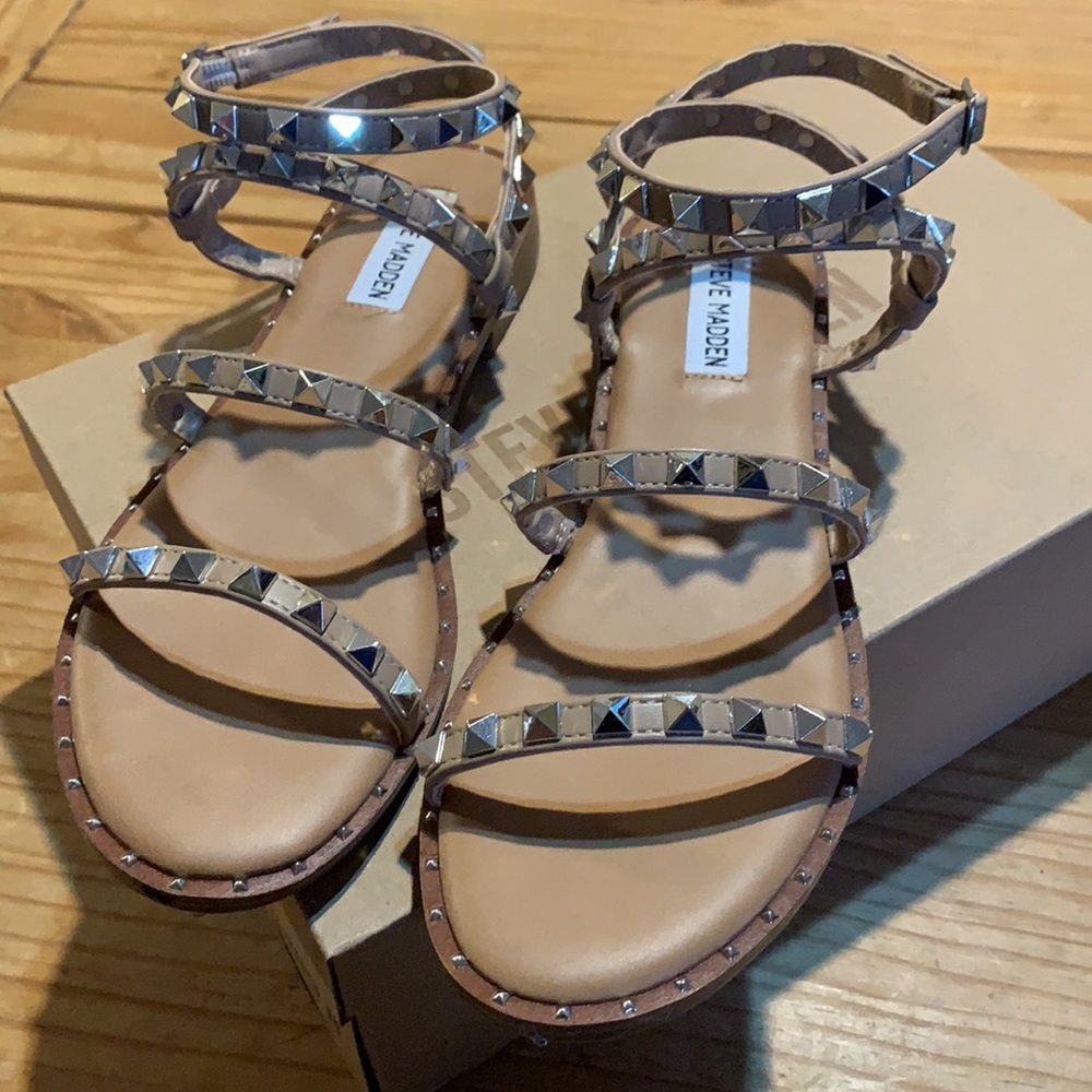 Steve Madden Travel Sandal